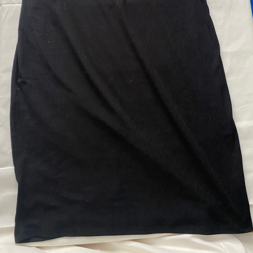 LBD - Picture 2 of 2